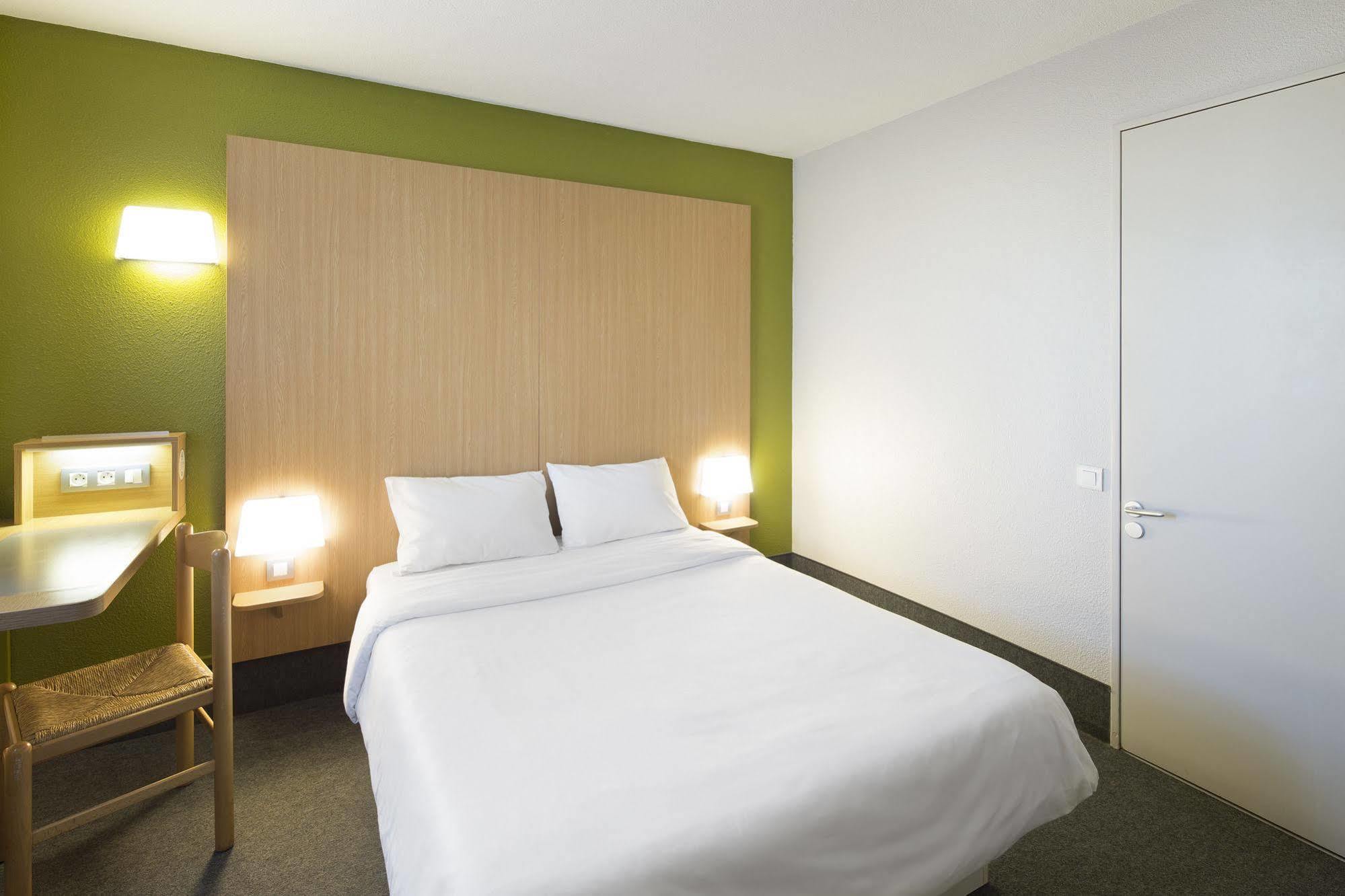 B&B Hotel Saint-Michel Sur Orge Екстериор снимка